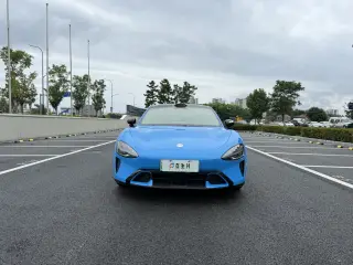 XIAOMI The new SU7 SU7 Pro