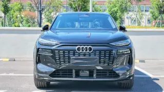 AUDI The Q6L e-tron Extension