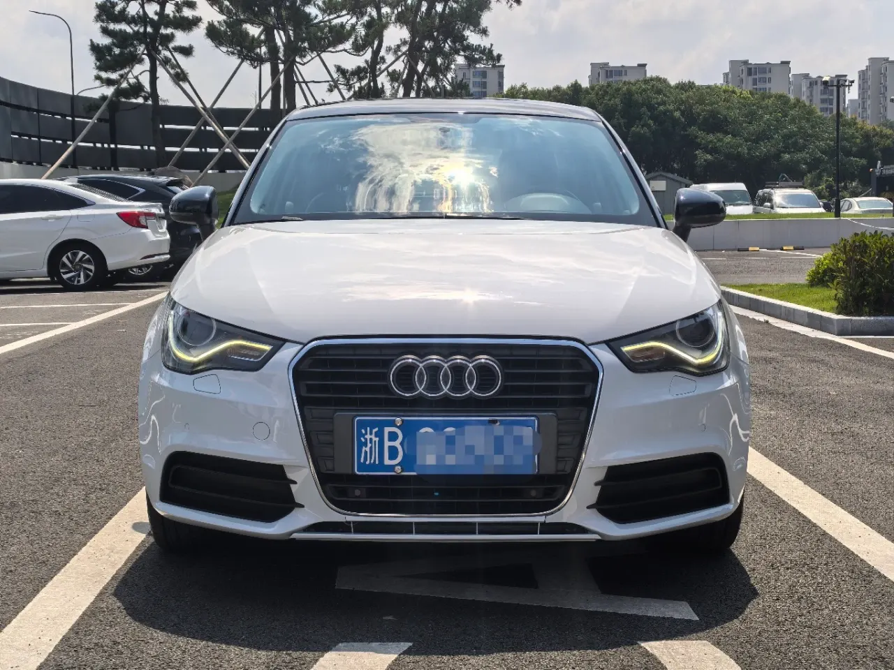 2014 AUDI A1 30 TFSI Technical Collision Roof main image
