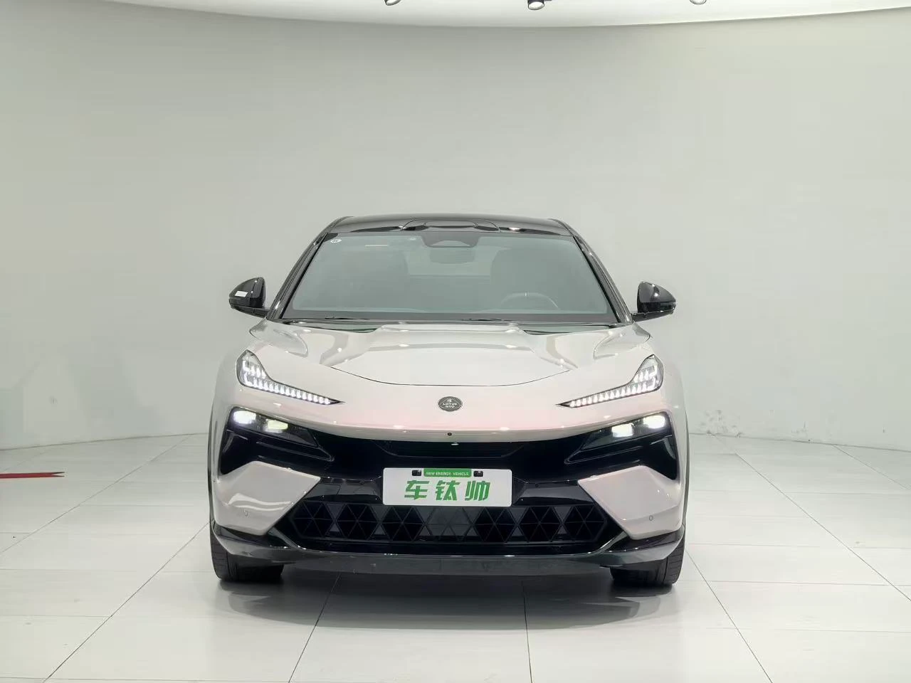LOTUS ELETRE S+ | USD 54,139 · FOB Ningbo | In stock | HSS