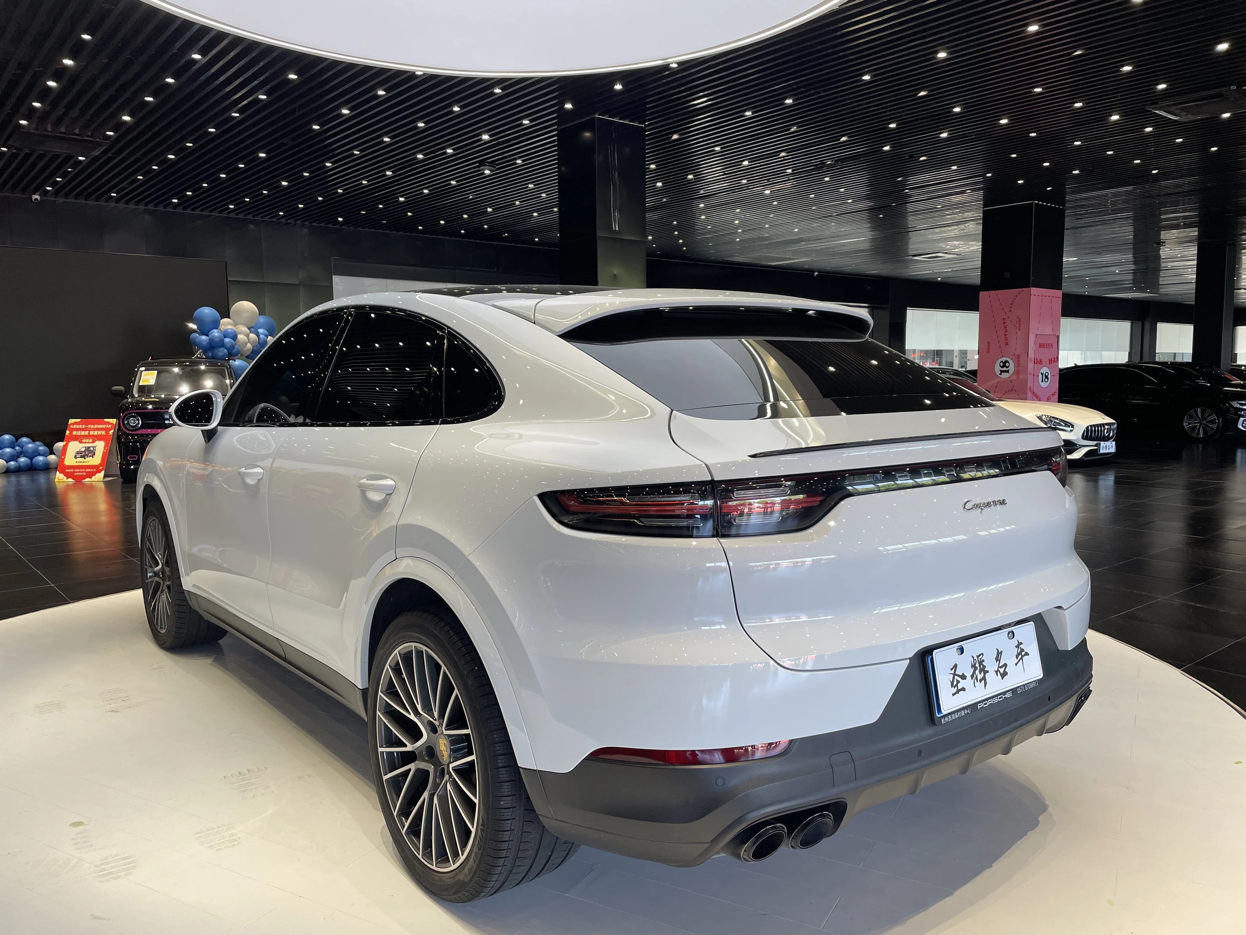 PORSCHE Cayenne Coupé 3.0T | USD 58,167 · FOB Ningbo | In stock | HSS
